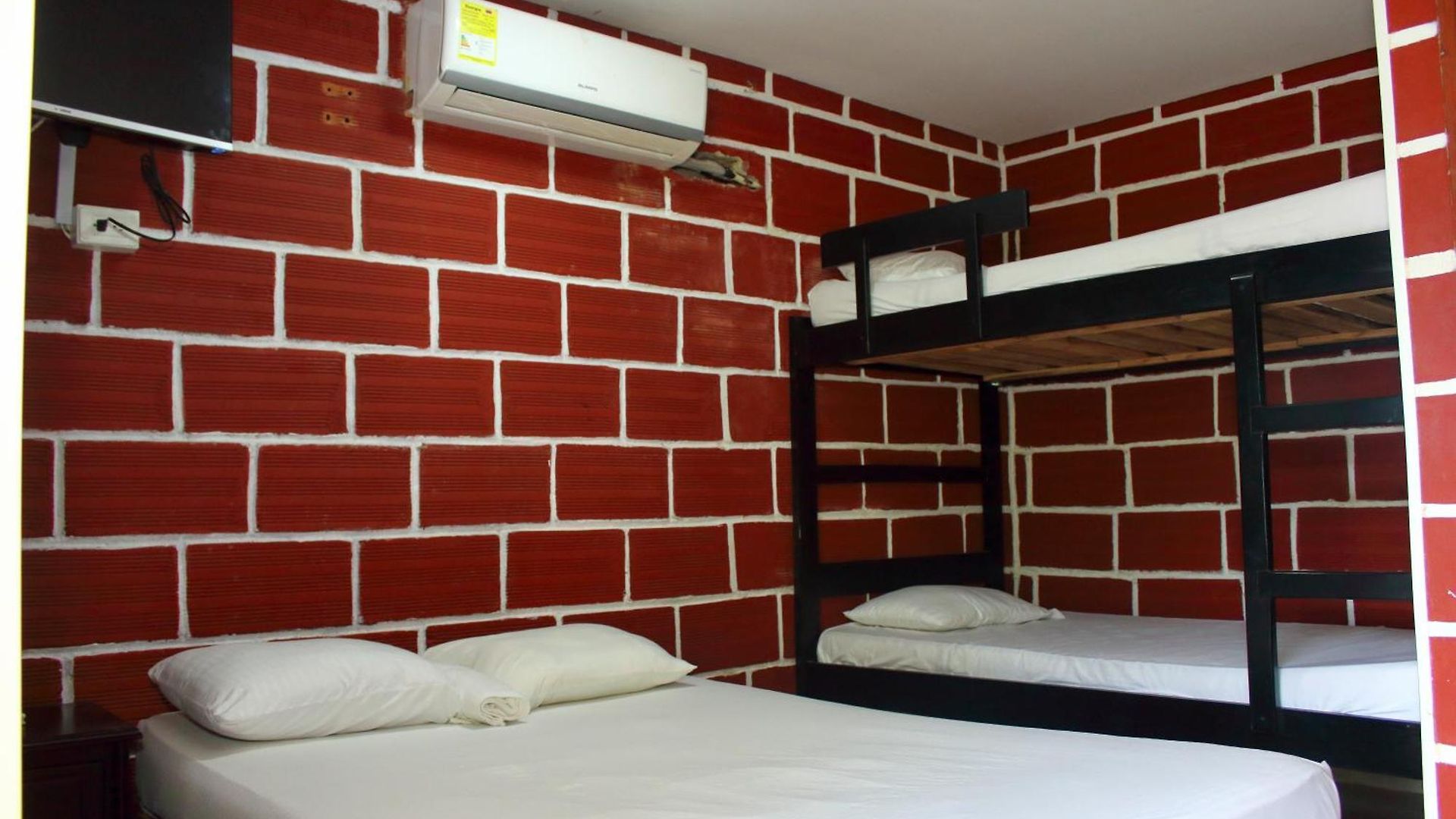 La Guaca Hostal *