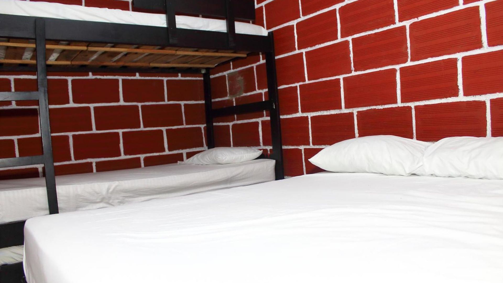 La Guaca Hostal *