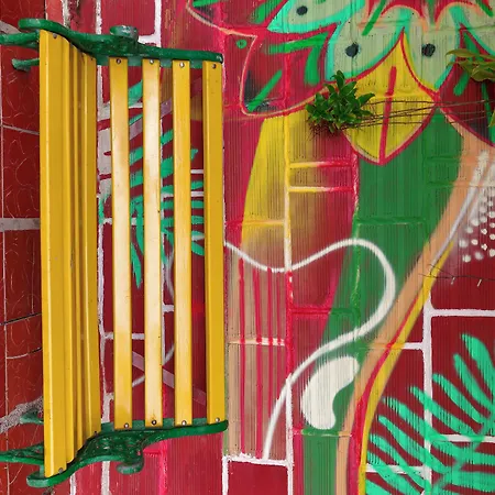 Hostal La Guaca *